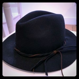 Black wool hat